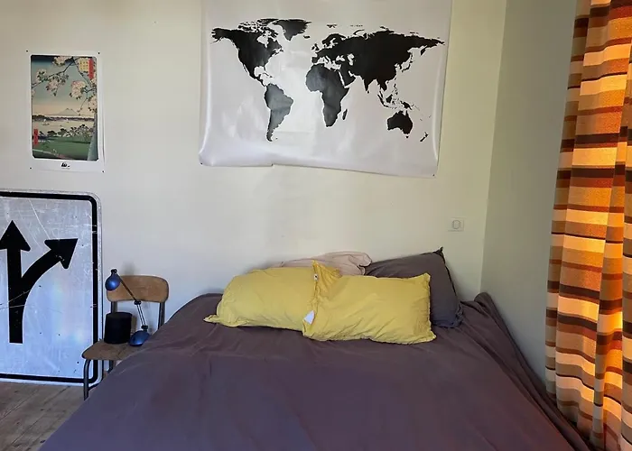 A Room In Grands Charmoz